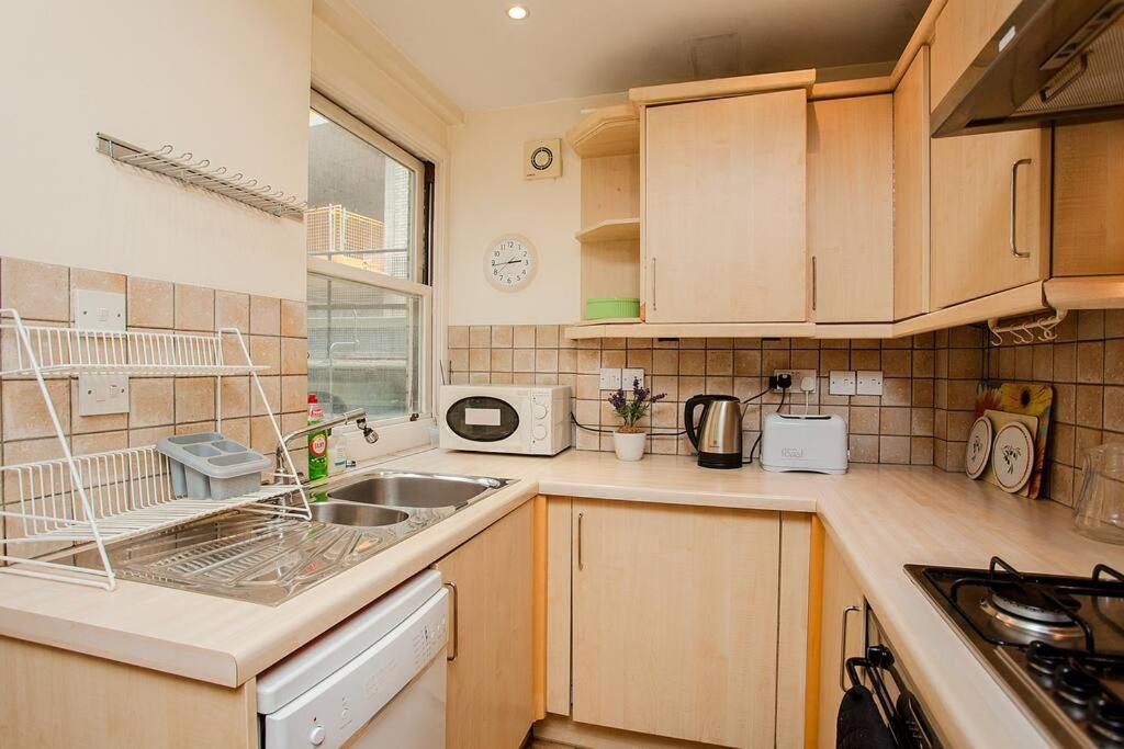 Bright 2 Bedroom Flat In Central London Eksteriør bilde